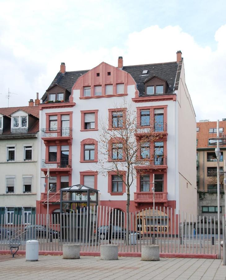 Gemuetliches Privatzimmer In Mannheims Stadtmitte Экстерьер фото